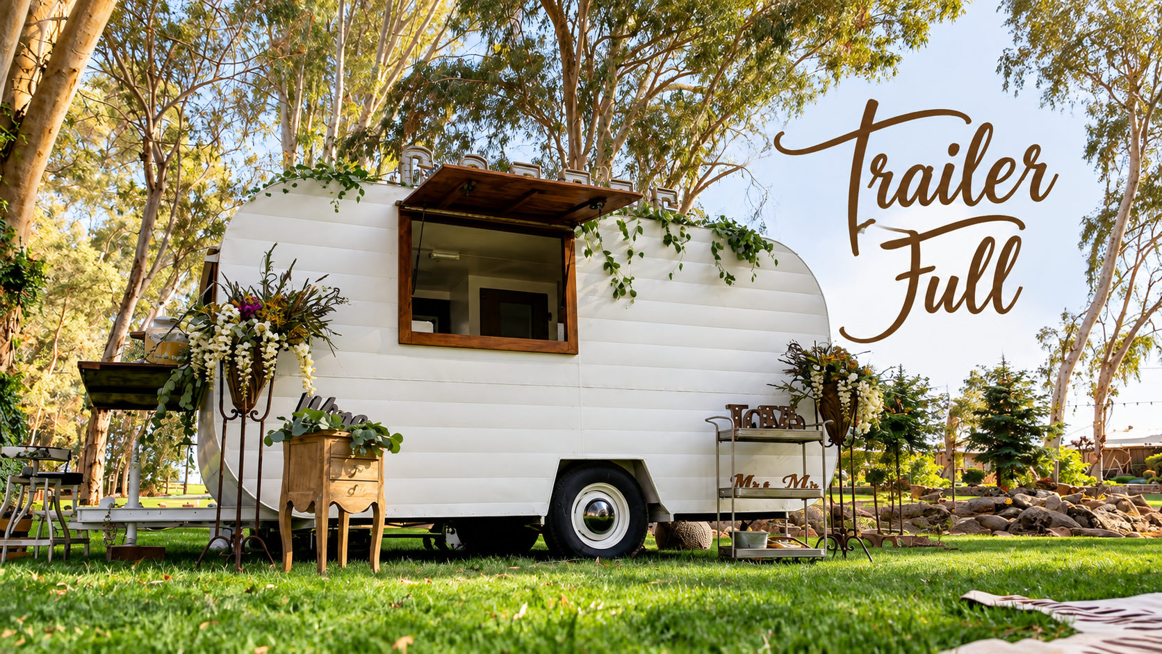 Trailer Full vintage trailer and logo
